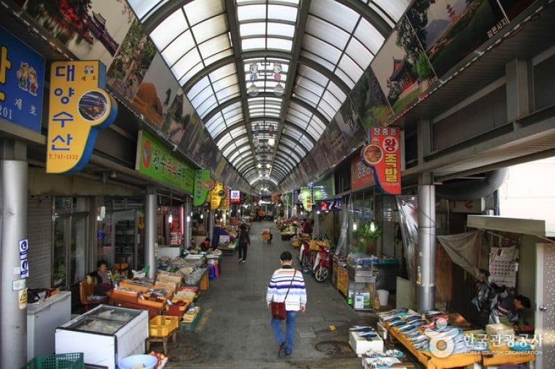 Gyeongju Seongdong Market  (3/10)