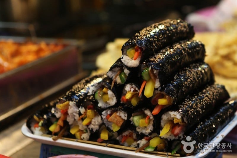 Gyeongju Seongdong Market  (7/10)