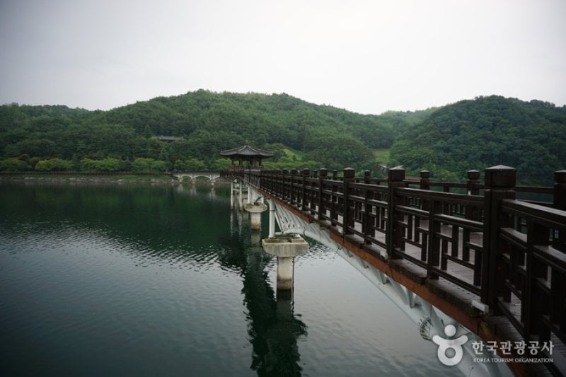Woryeonggyo Bridge  (3/26)