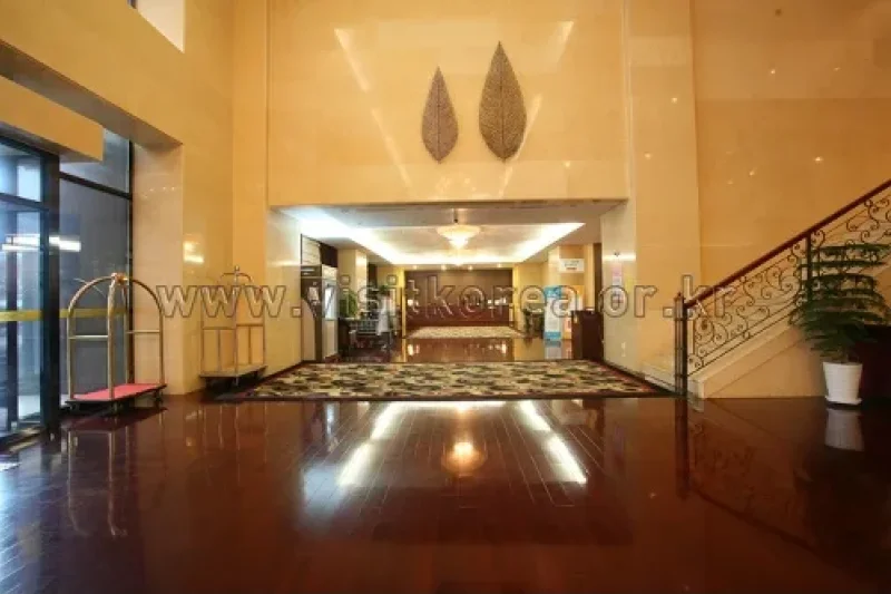 Philos Hotel 