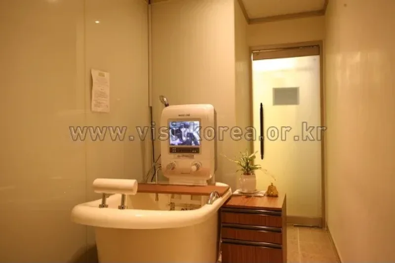 Philos Hotel 