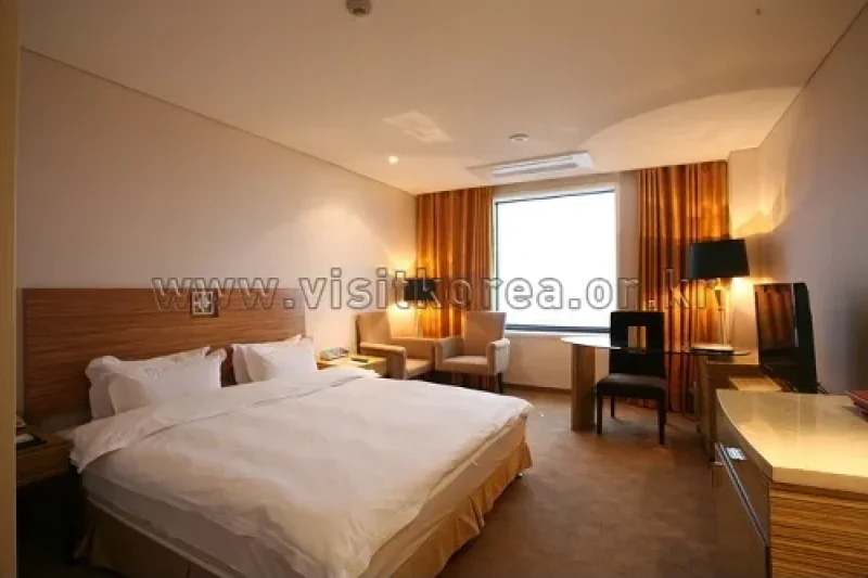 Philos Hotel 