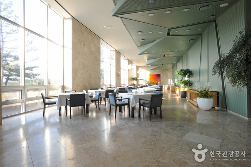 The Suites Hotel Gyeongju  (7/28)