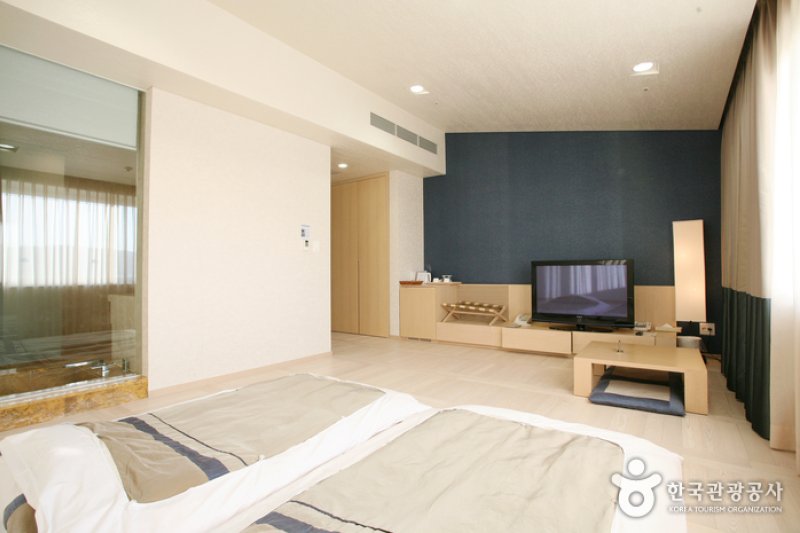 The Suites Hotel Gyeongju  (11/28)