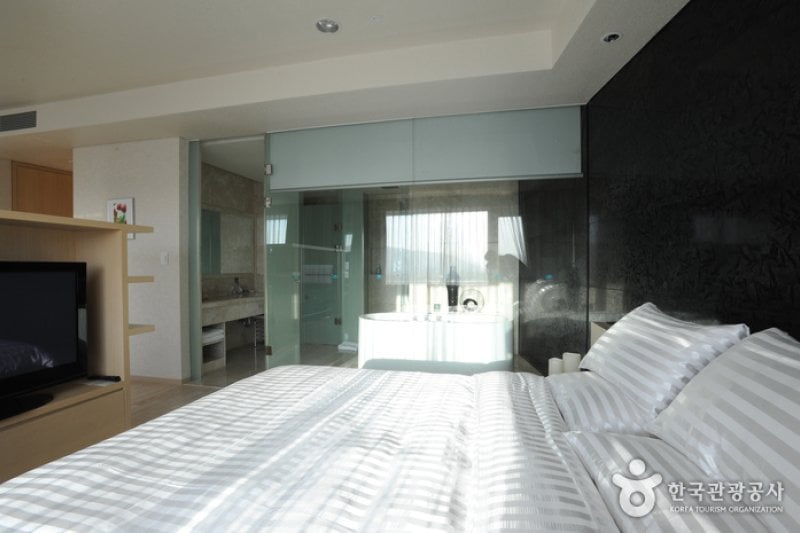 The Suites Hotel Gyeongju  (21/28)