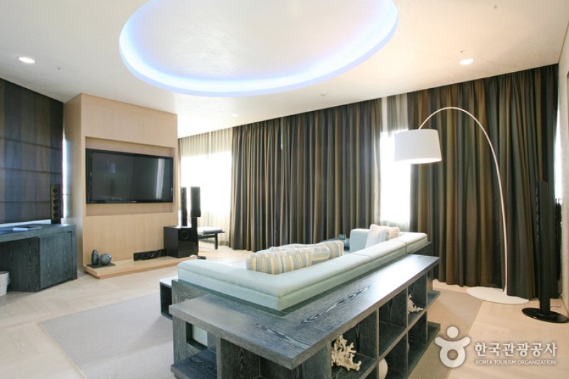 The Suites Hotel Gyeongju  (24/28)