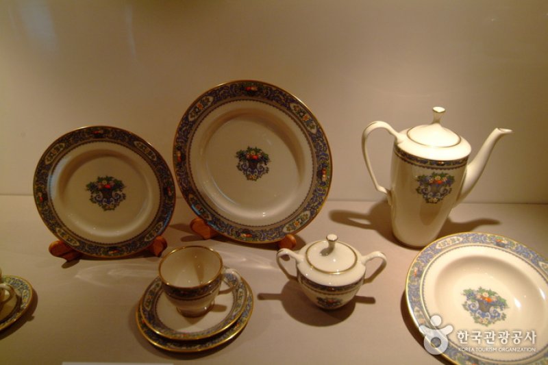 Gimcheon World Porcelain Museum (김천 세계도자기박물관) (4/7)