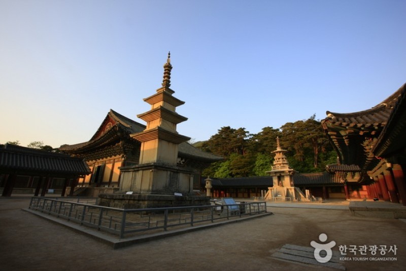 Bulguksa Temple [UNESCO World Heritage]  (24/41)