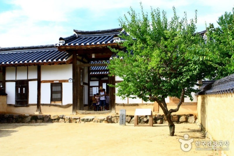 Andong Hahoe Folk Village [UNESCO World Heritage]  (8/83)