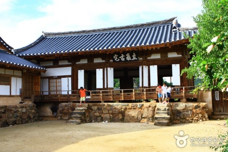 Andong Hahoe Folk Village [UNESCO World Heritage]  (9/83)