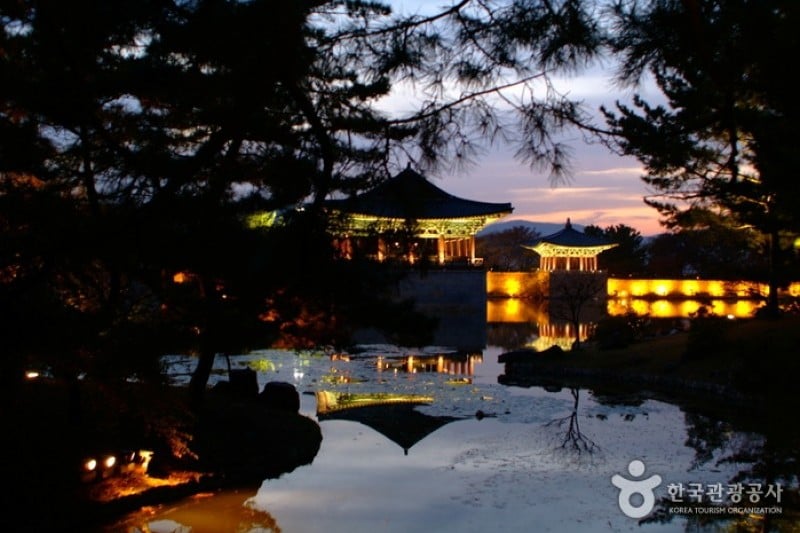 Gyeongju Donggung Palace and Wolji Pond  (10/24)