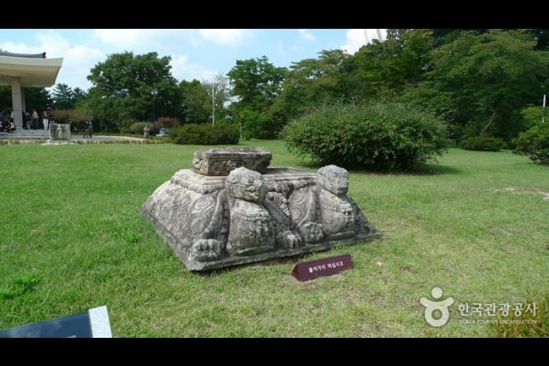 Gyeongju National Museum  (7/23)