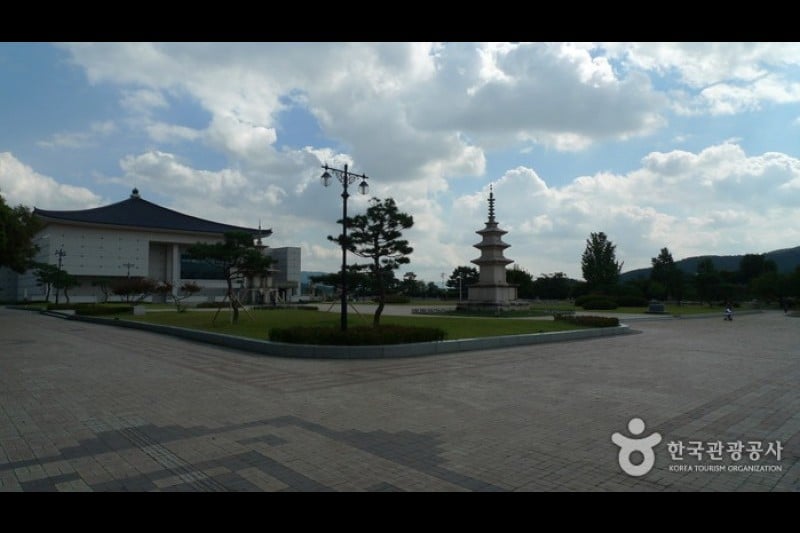 Gyeongju National Museum  (9/23)