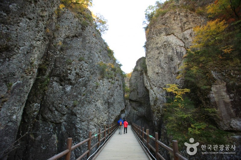 Juwangsan National Park  (11/37)