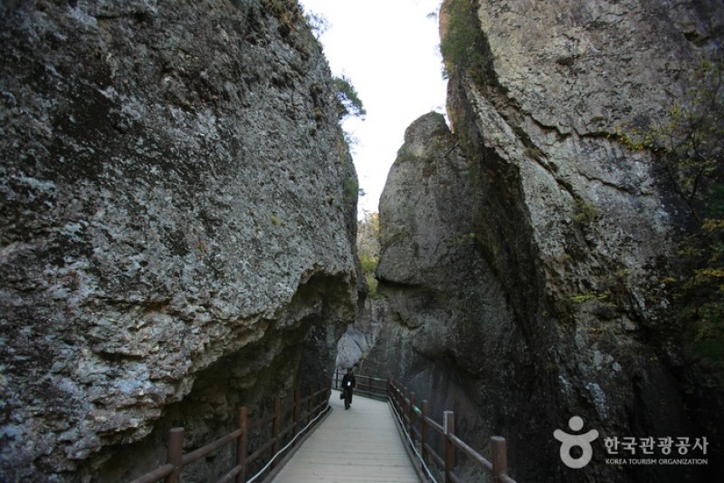 Juwangsan National Park  (12/37)