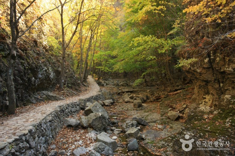 Juwangsan National Park  (17/37)