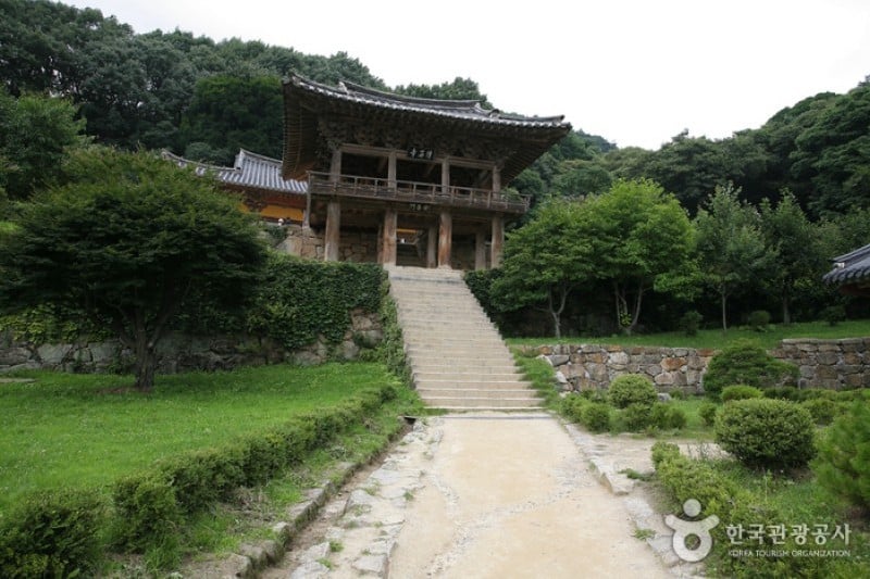 Buseoksa Temple  (7/19)