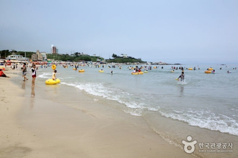 Guryongpo Beach  (12/22)