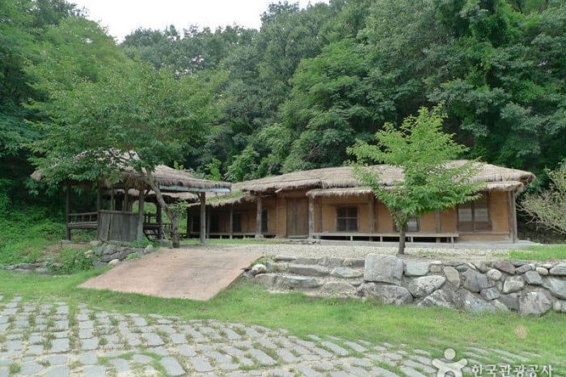 Andong Folk Village &amp; Andongho Lake  (2/14)