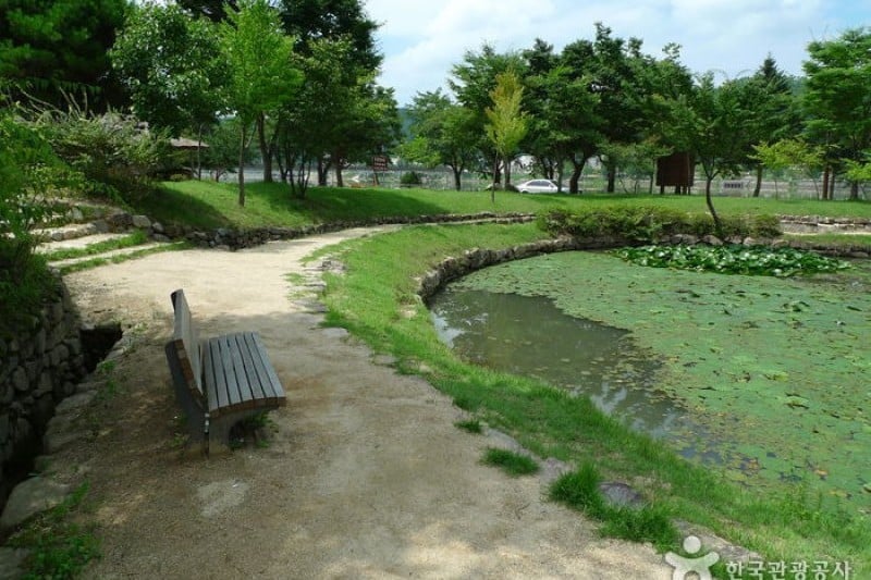 Andong Folk Village &amp; Andongho Lake  (4/14)