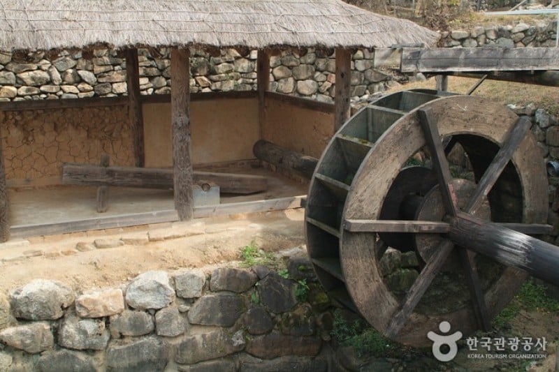 Andong Folk Village &amp; Andongho Lake  (10/14)
