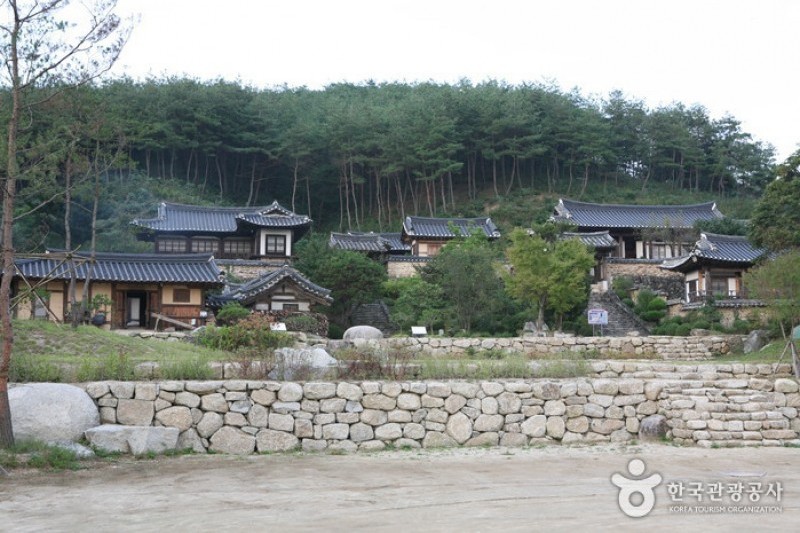 Andong Gunja Village  (11/11)