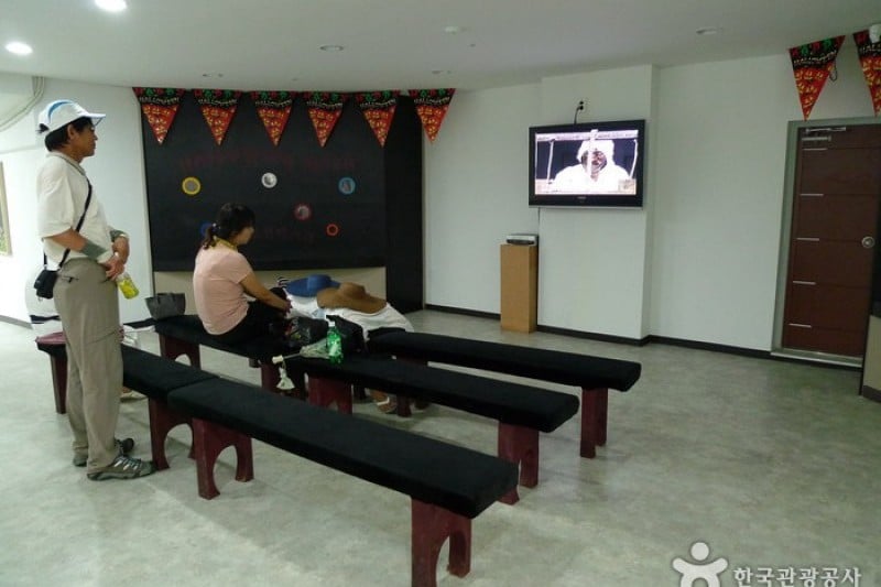 Hahoe Mask Museum  (10/23)