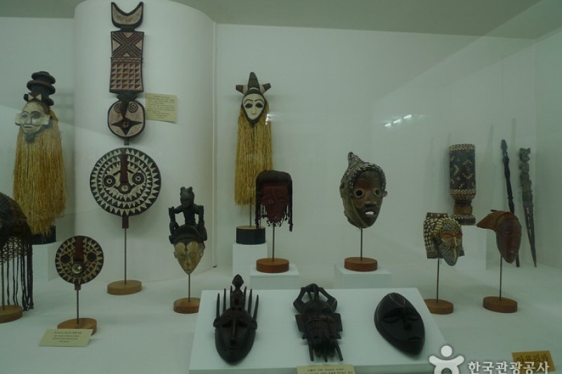 Hahoe Mask Museum  (12/23)