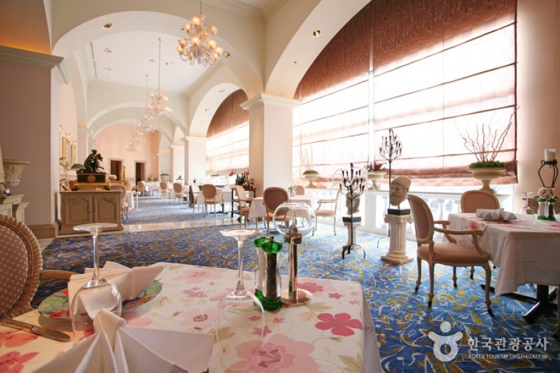 Gyeongju Hilton Hotel  (24/46)
