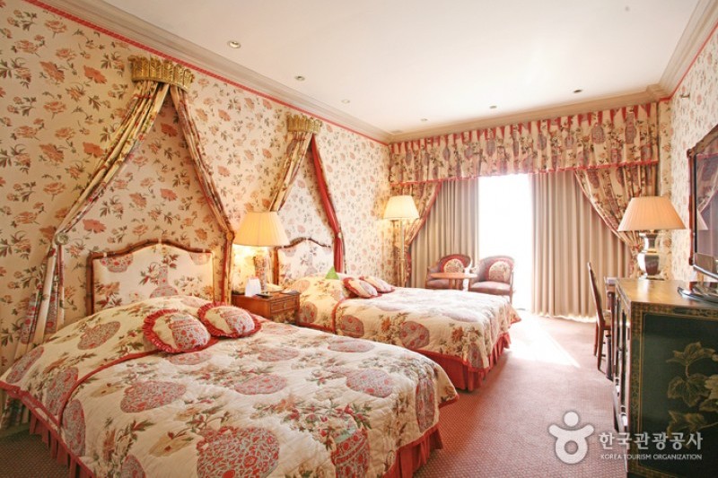 Gyeongju Hilton Hotel  (39/46)