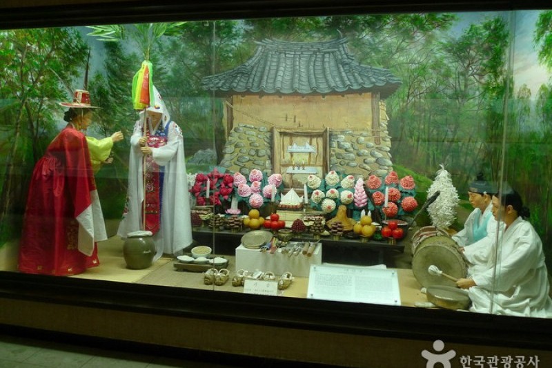 Andong Folk Museum  (3/9)