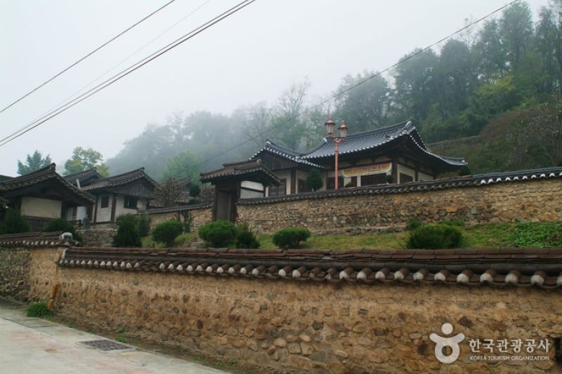 Imcheonggak House  (5/8)