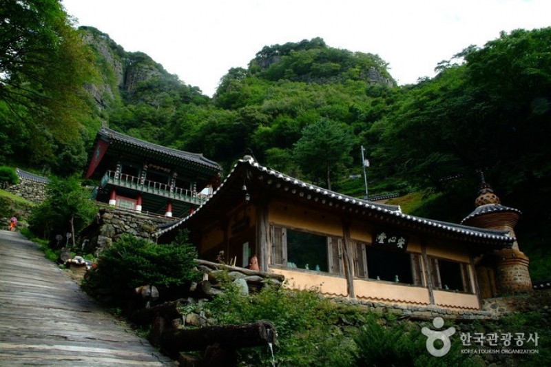 Cheongnyangsa Temple  (3/6)