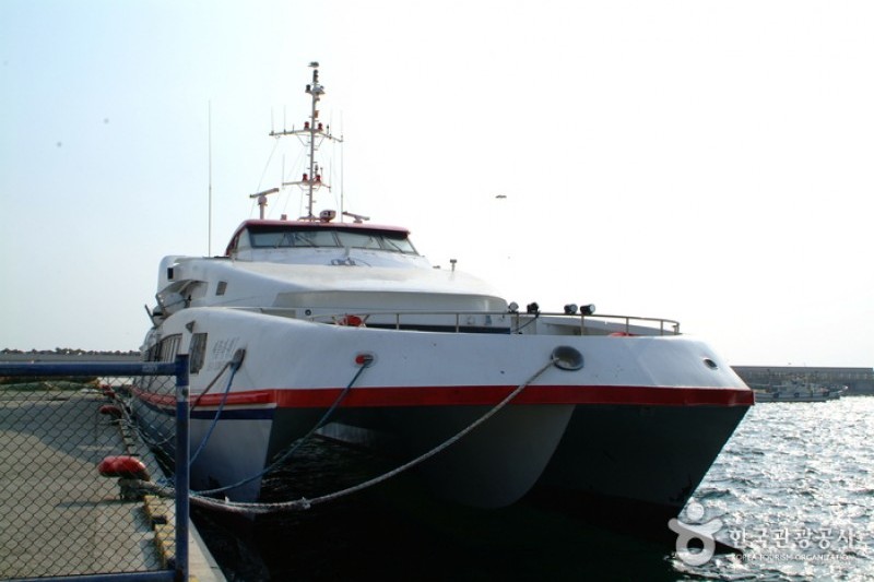Uljin Hupohang Port  (1/9)