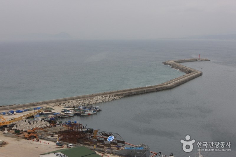 Uljin Hupohang Port  (8/9)