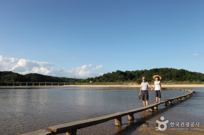 Yeongju Museom Village  (15/45)