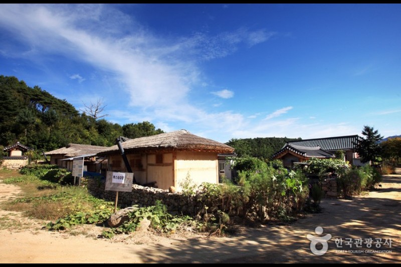 Yeongju Museom Village  (33/45)