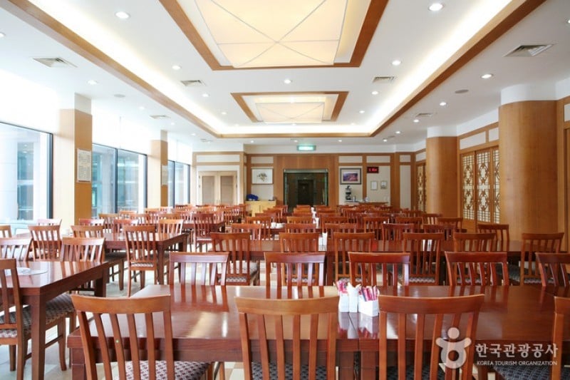 Mungyeong Tourist Hotel  (12/31)