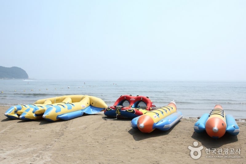 Yeongildae Beach 