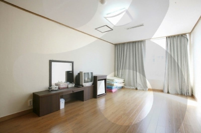 Gyeongju Tourist Hotel  (13/19)