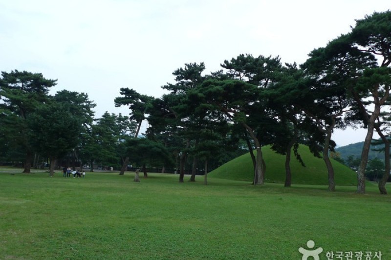 Royal Tomb of King Muyeol-  Stele for King Taejong Muyeol  (3/9)