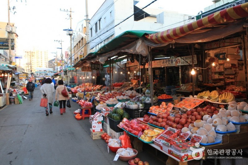 Pohang Jukdo Market  (4/16)