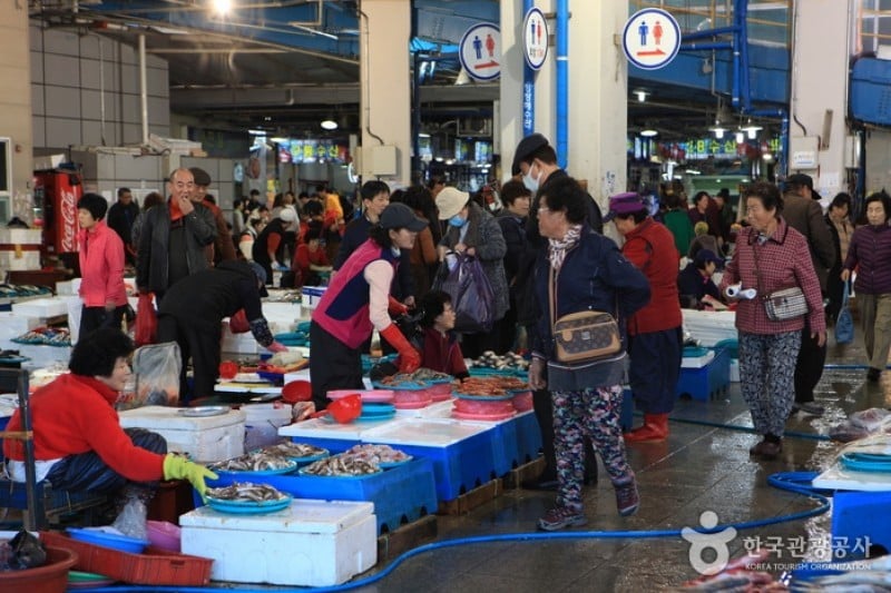 Pohang Jukdo Market  (14/16)