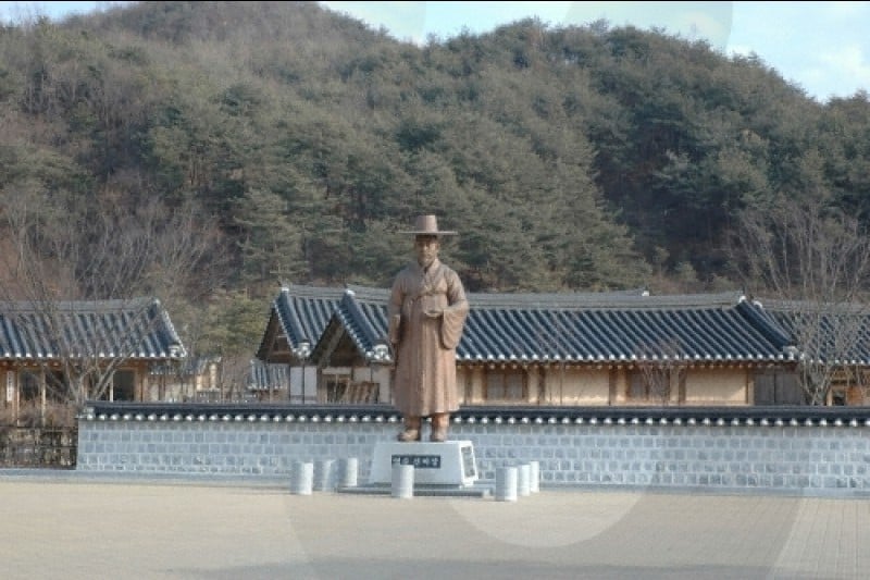 Seonbichon Village  (8/13)