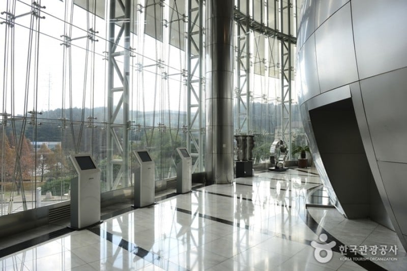 The POSCO Museum 