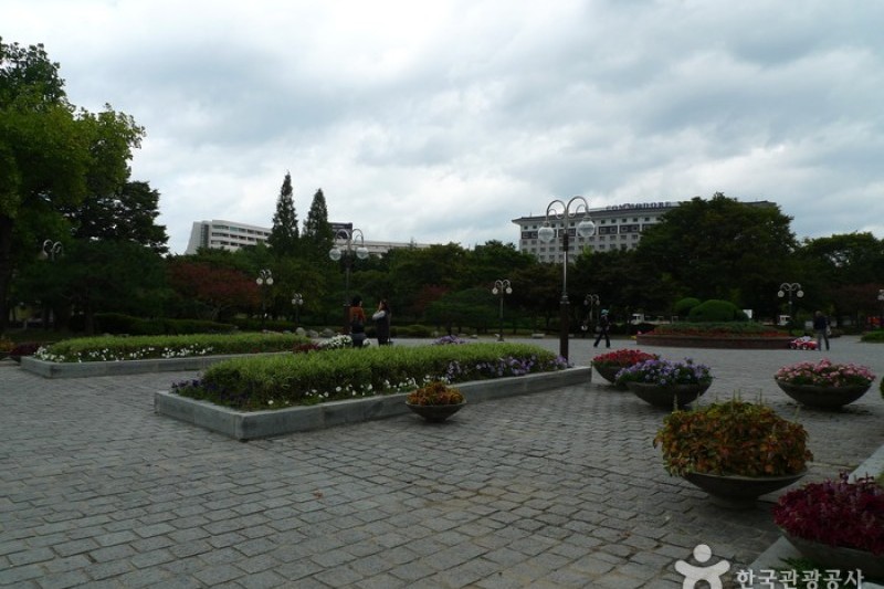 Bomunho Lake   (2/17)