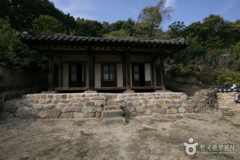 Imcheonggak House  (9/15)
