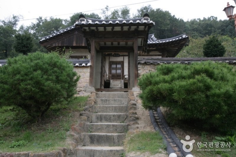 Imcheonggak House  (14/15)