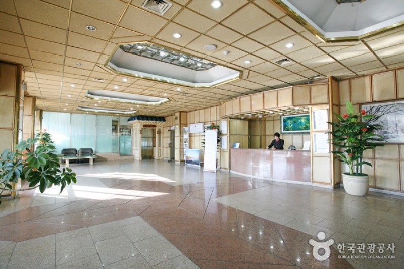 Corea Condo, Kyongju  (3/8)