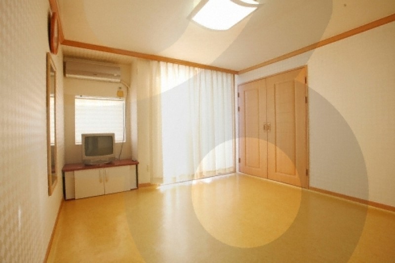 Corea Condo, Kyongju  (6/8)